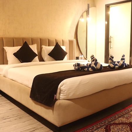 Motel Bilaspur City Exterior foto