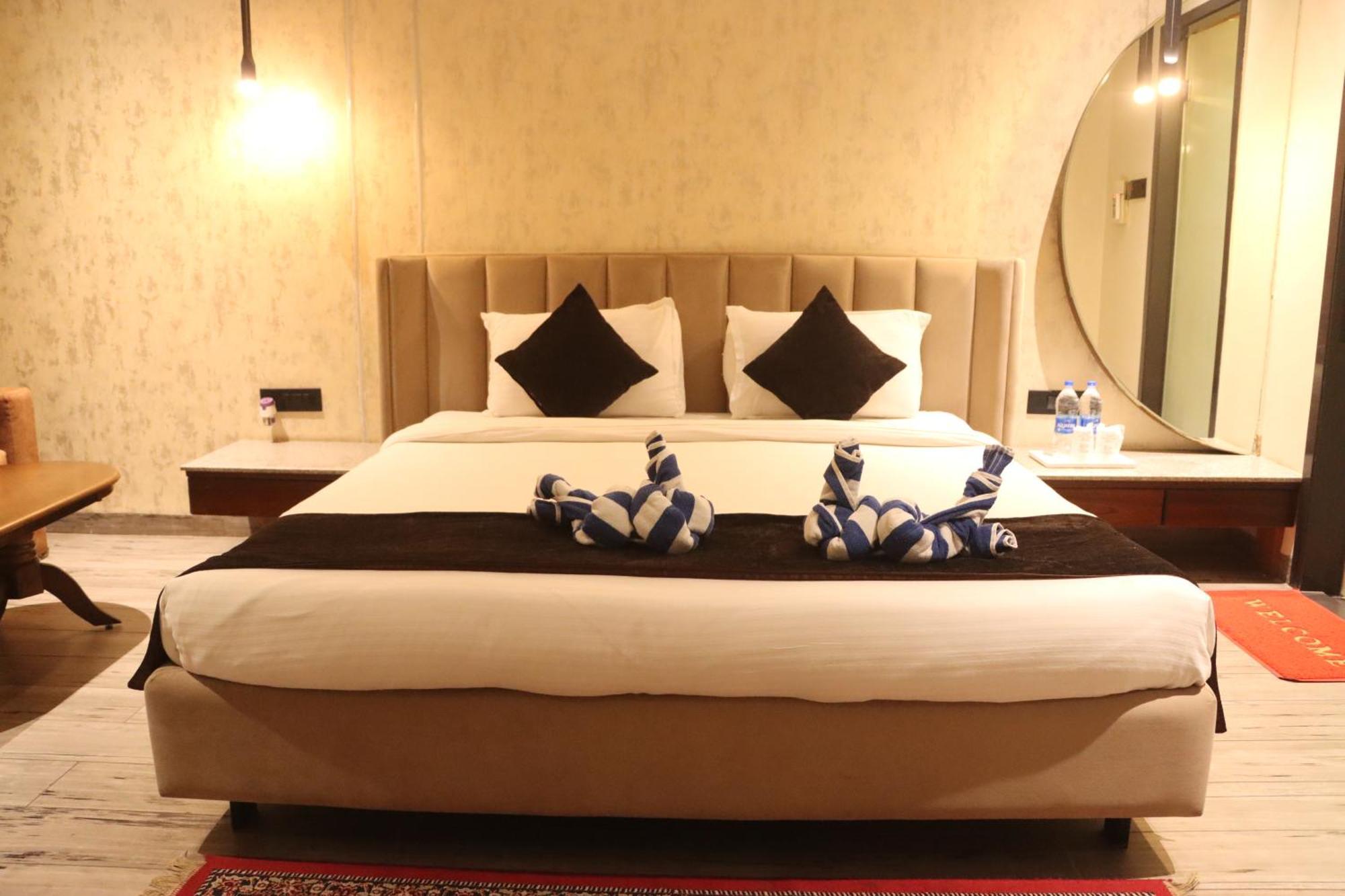 Motel Bilaspur City Exterior foto